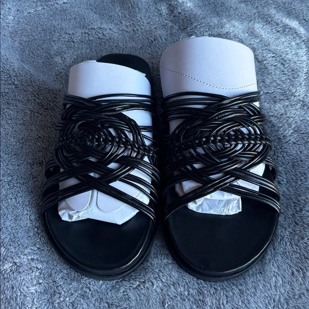 Jeffrey Campbell Intwined Slide Sandal in Black Size 8 NIB